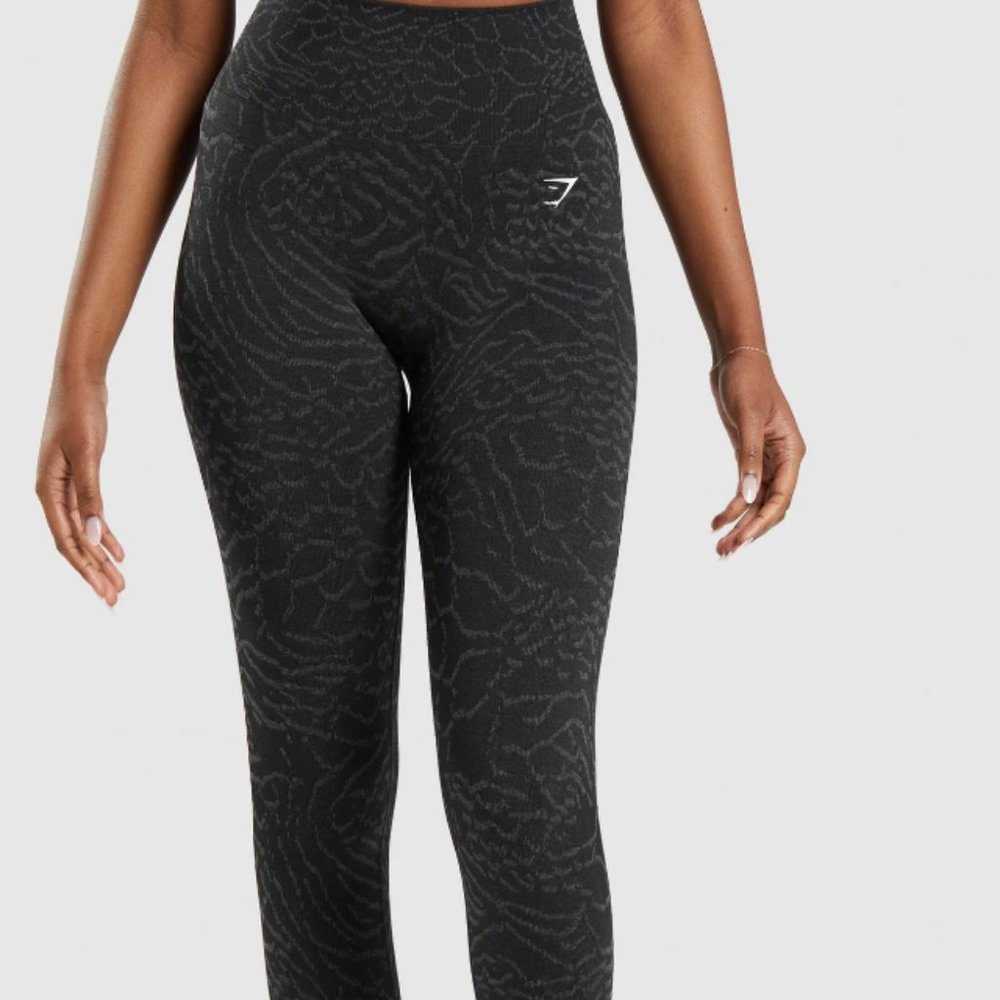 Gymshark Adapt Animal Seamless Leggings - Black SIZE LARGE
